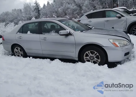 2006 Honda Accord 2.4 Ex из США, поврежденный, VIN 1HGCM567X6A041100